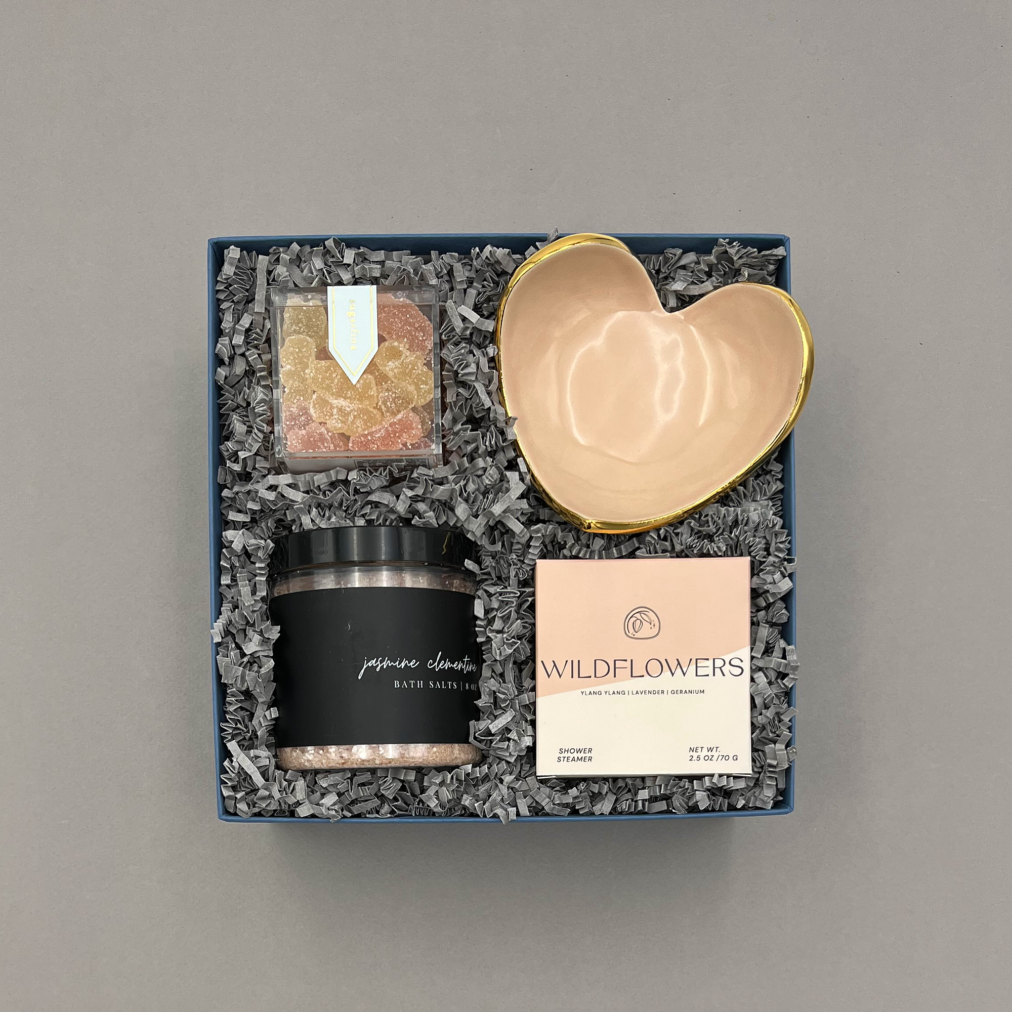 Blush Engagment gift box - Thoughty