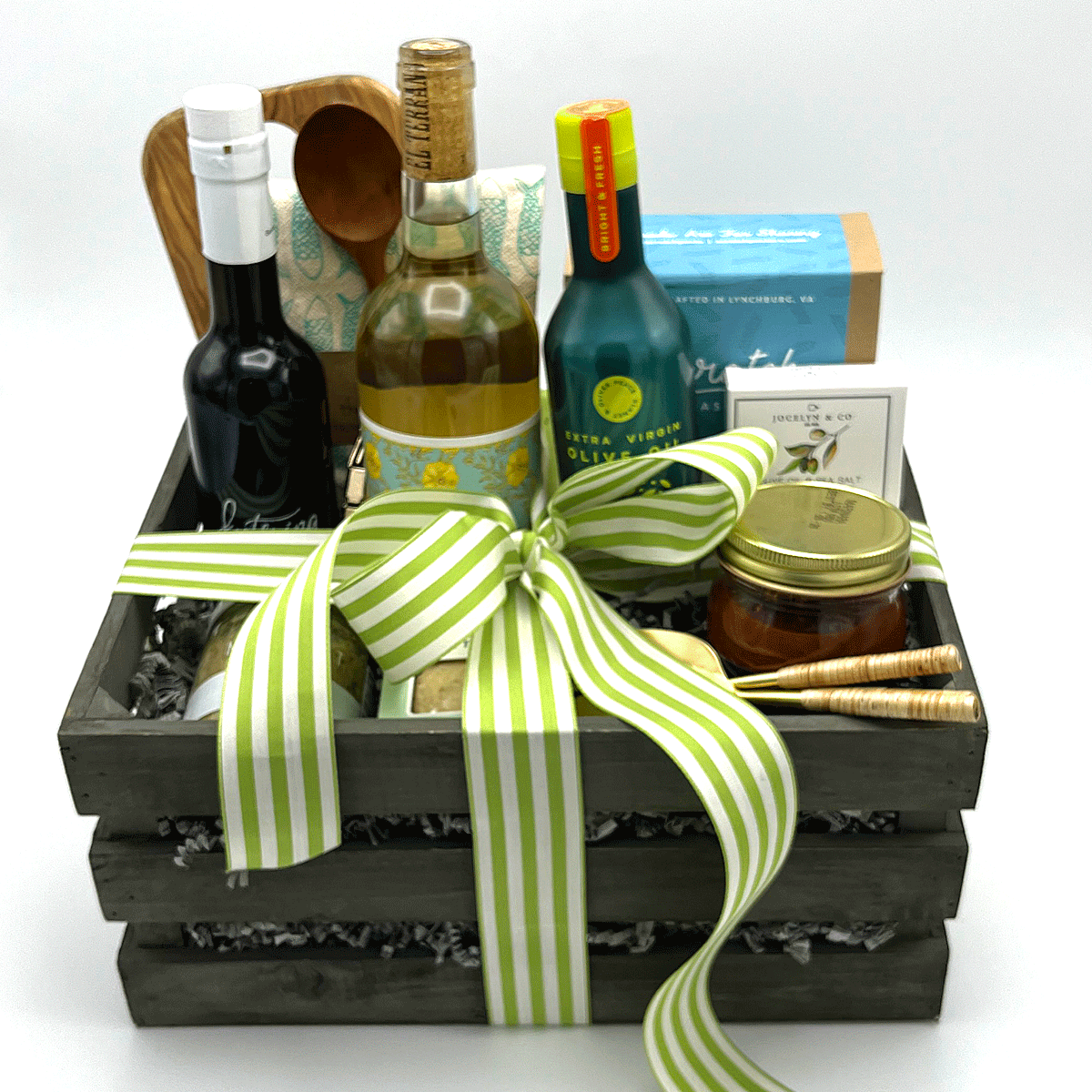 Custom : Liz Carroll 2024 Retirement Gift Basket