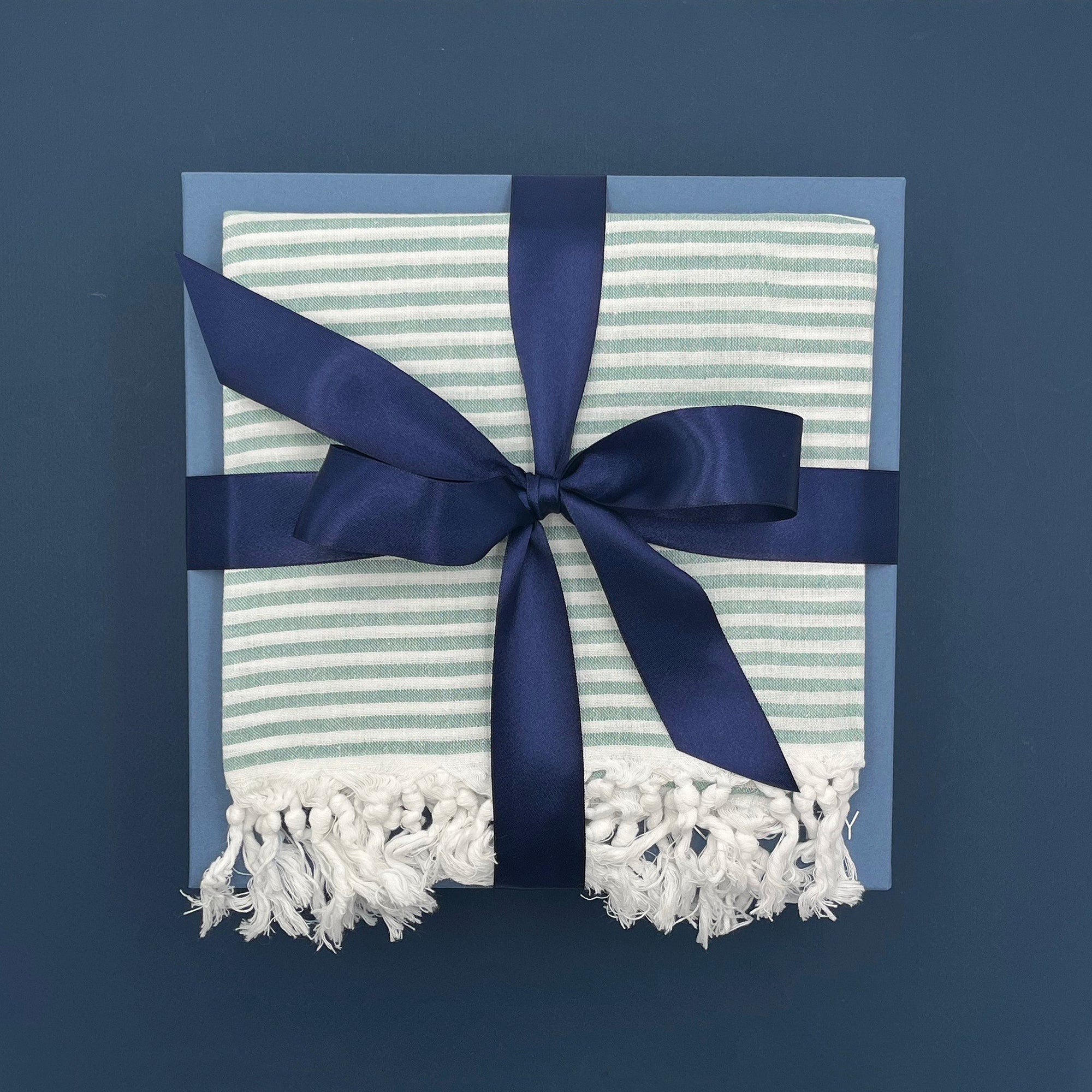 Staycation get well gift box - Thoughty