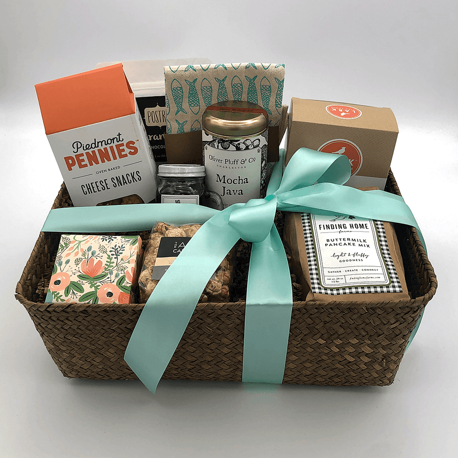 Sea Scape Large Gift Basket - Thoughty